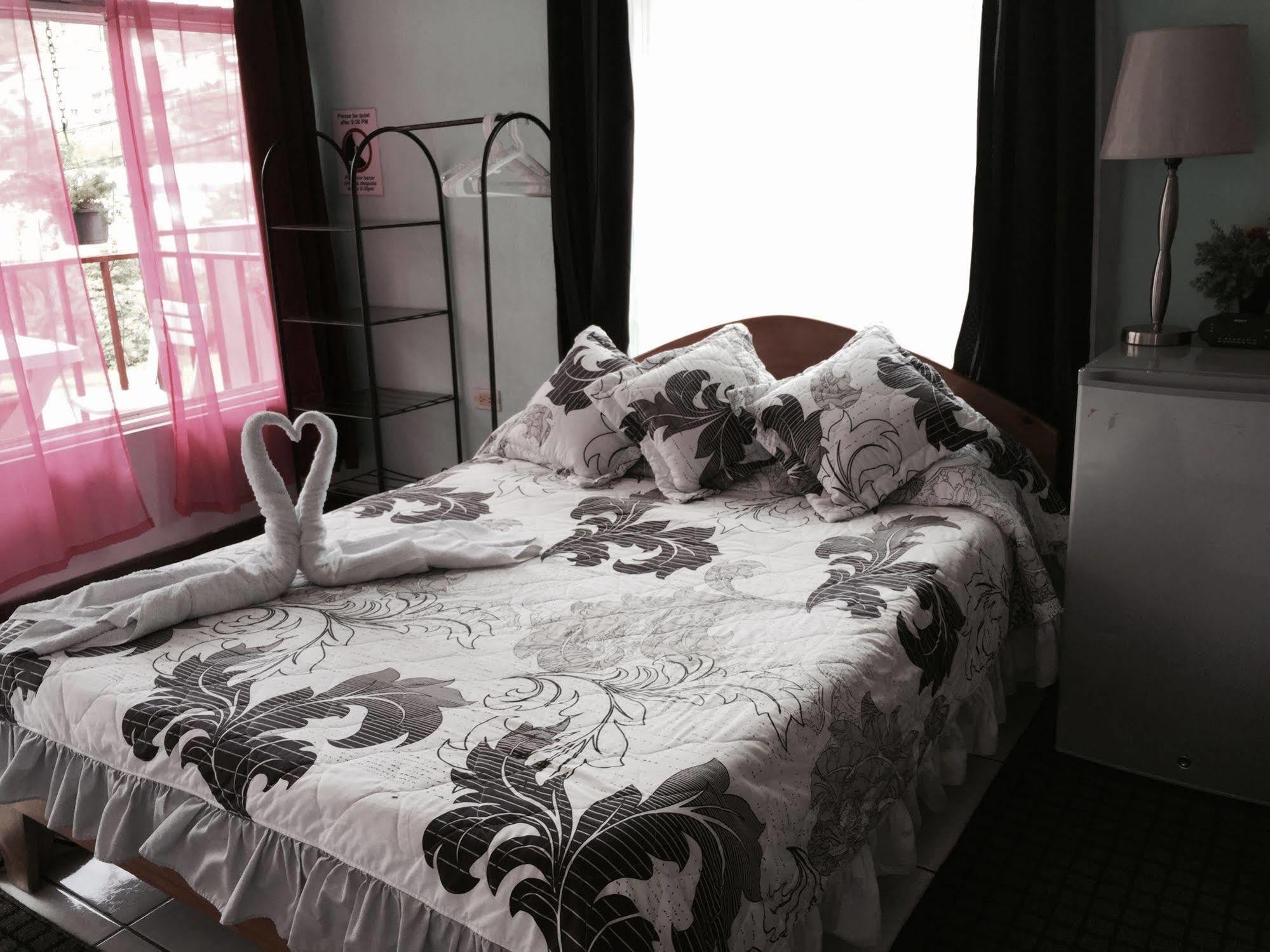 Hotel & Hostel Sloth Backpackers Monteverde Bagian luar foto