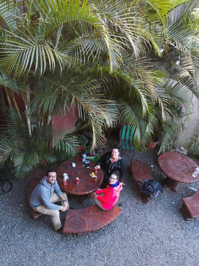Hotel & Hostel Sloth Backpackers Monteverde Bagian luar foto